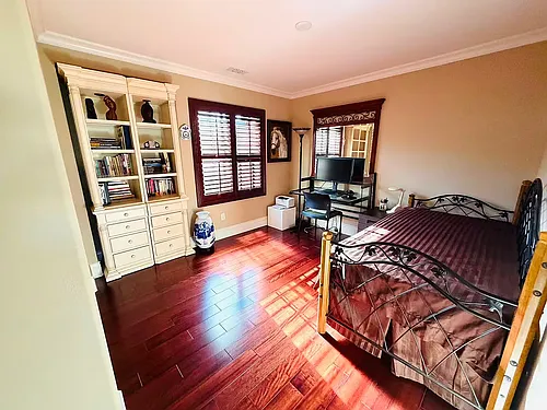 907_4 Smith Ln Photo 1