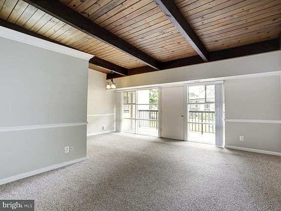 3rd image of 4949 Americana Dr APT 204