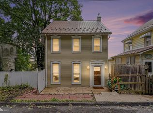 905 Chestnut St, Delta, PA 17314
