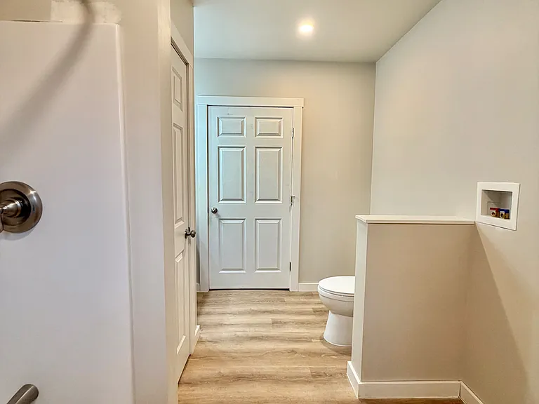 954 Howrigan Rd #1 — Photo 29