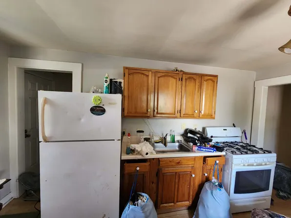 (undisclosed Address), Woodsville, NH 03785