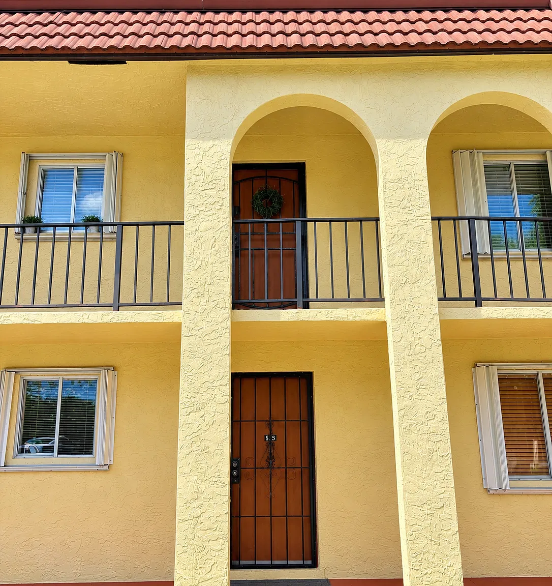 2 bed, 1044 sqft, $1,200 — Photo 3