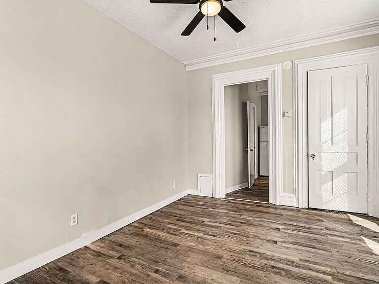 2066 River St #5 — Photo 15