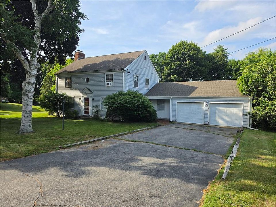 1st image of 24 Hargraves Dr