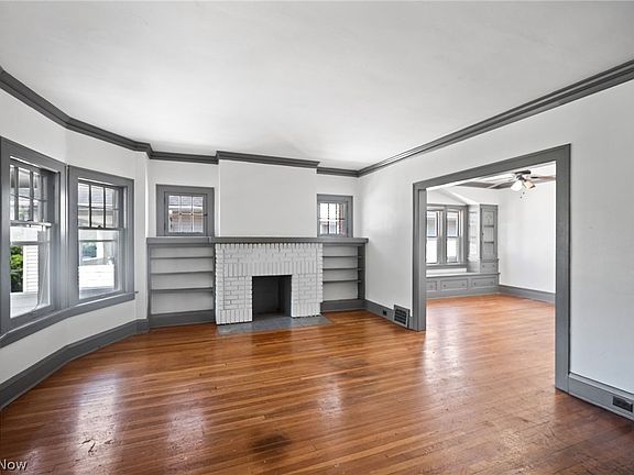3rd image of 3417 Beechwood Ave
