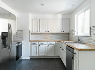 93 Chase Rd, Columbus, OH 43214