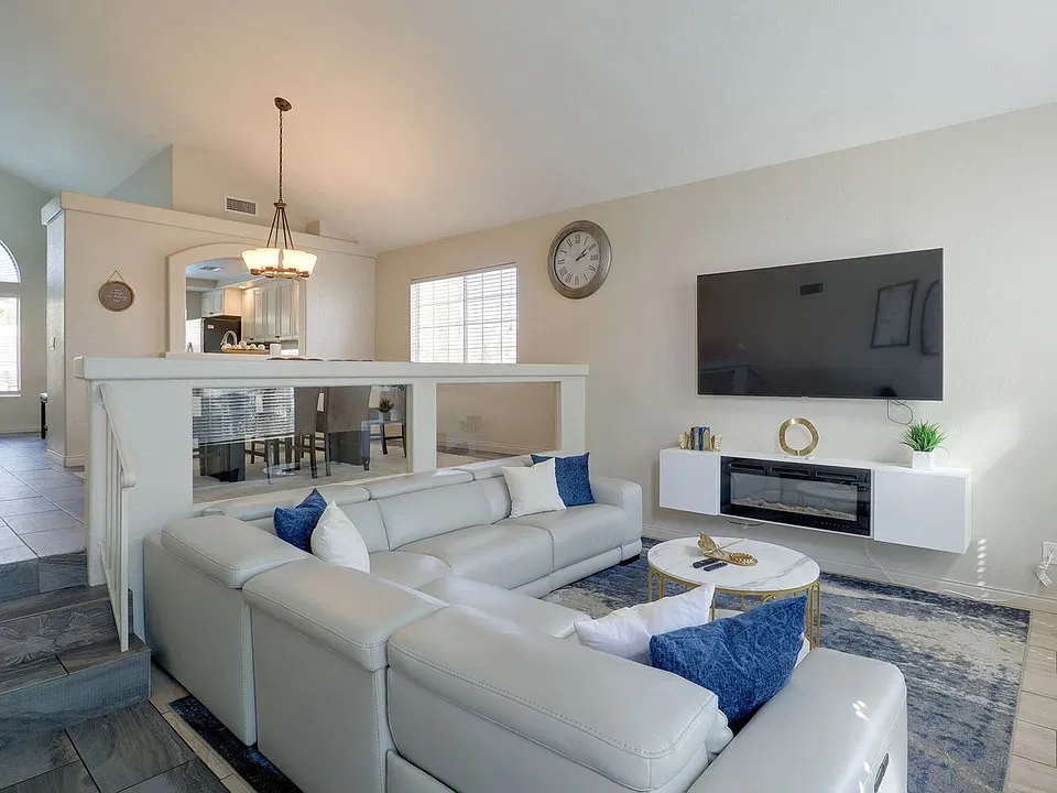 2570 Hummingbird Hill Ave #ID1694497P
