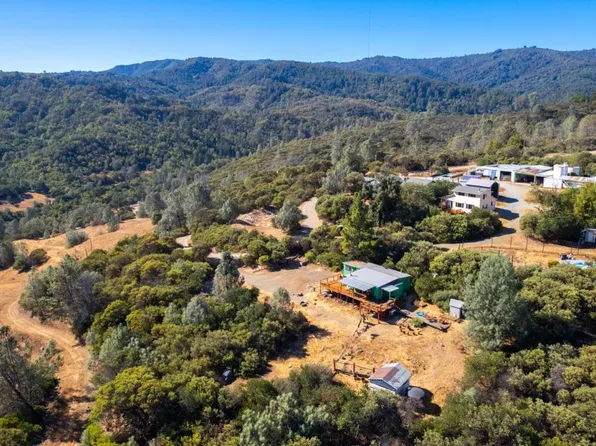 5915 Croy Rd, Morgan Hill, CA 95037