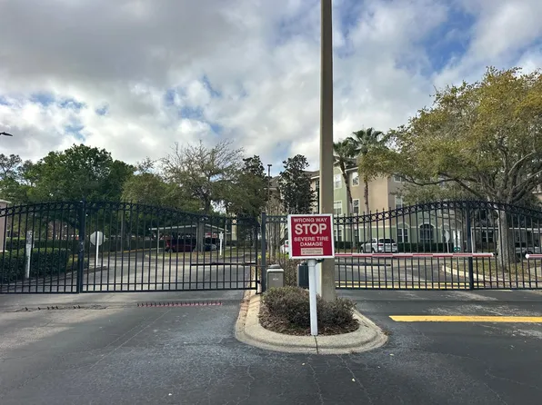 4897 Cypress Woods Dr, Orlando, FL 32811