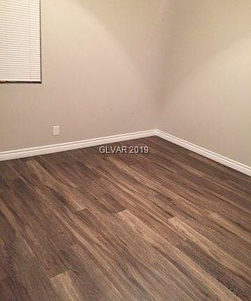 5th image of 530 McKellar Cir APT D