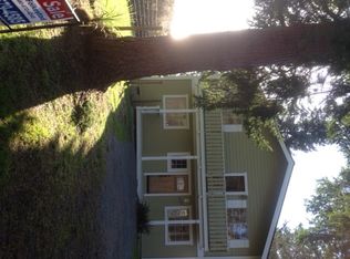 3768 Mitford Ln, Clinton, WA 98236