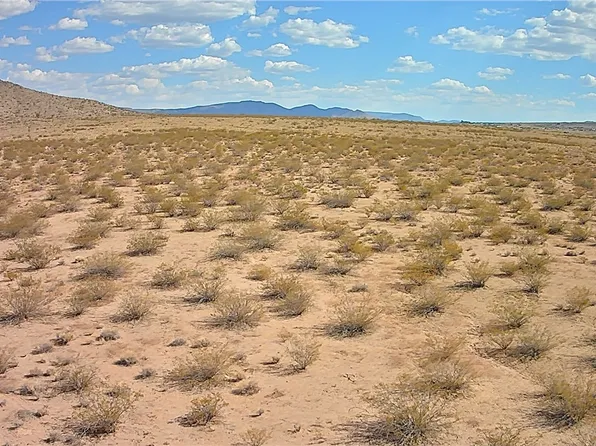 Banjo Dr, Kingman, AZ 86409