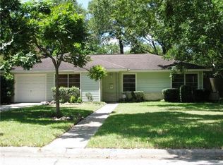 1542 Cheshire Ln, Houston, TX 77018