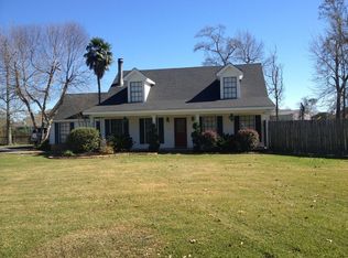 2413 David Ln, Lake Charles, LA 70605