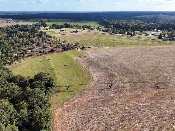 3rd image of 4010 County Road 708 Rd