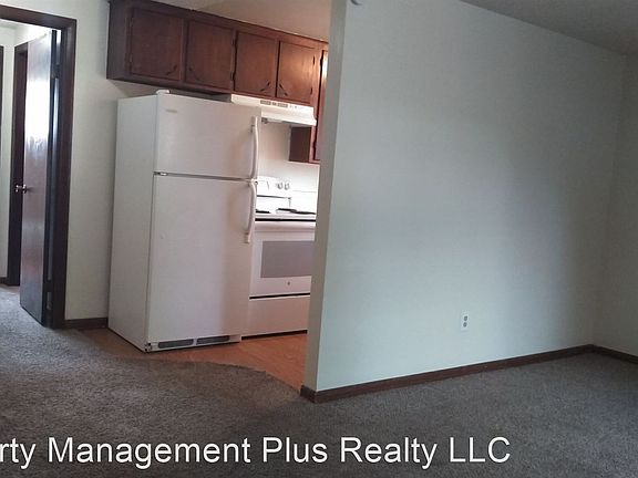 2nd image of 325 15th Ave APT 11