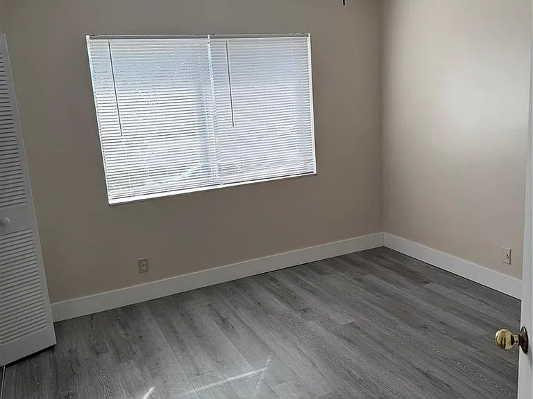 1349 Sussex Dr #1349 — Photo 11