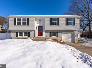 8313 Esther Ct, Severn, MD 21144