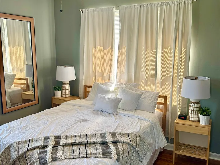 4920 Chippewa St #2N — Photo 5