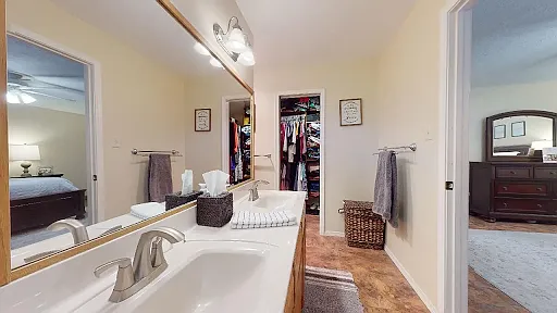 Primary Bathroom (from previous listing)