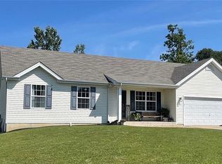 335 Cuivre Creek Ct, Troy, MO 63379