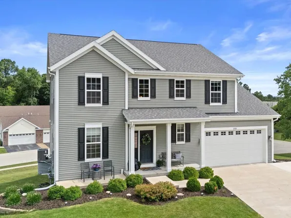 2501 Marie CIRCLE, Waukesha, WI 53189