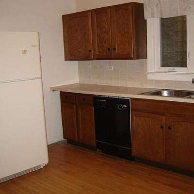 2nd image of 3450 N Hoyne Ave #1