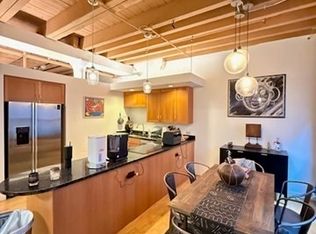 113 Beach St #2B, Boston, MA 02111