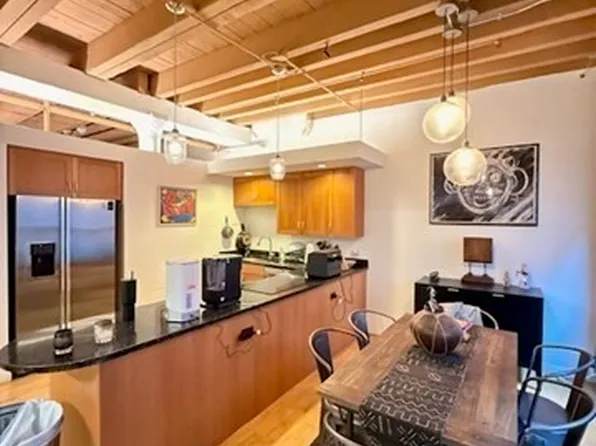 113 Beach St #2B, Boston, MA 02111