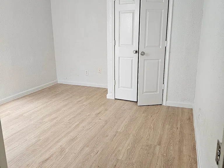 9515 Gonzales Dr — Photo 8
