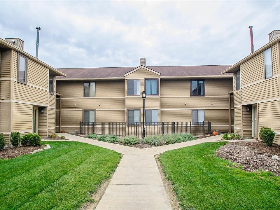 1st image of 350 Briarcrest Dr Unit 163
