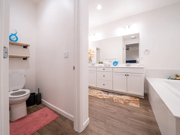 2427 Creekview Dr — Photo 22