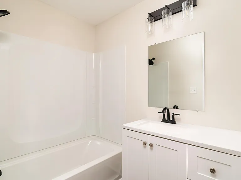 2206 Keith Ave — Photo 14