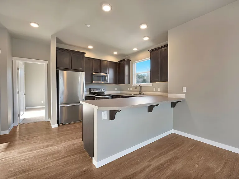 The Fairhaven Pointe Apartments — Photo 75