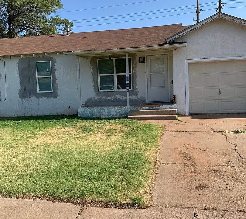 240 E Tierra Blanca Rd