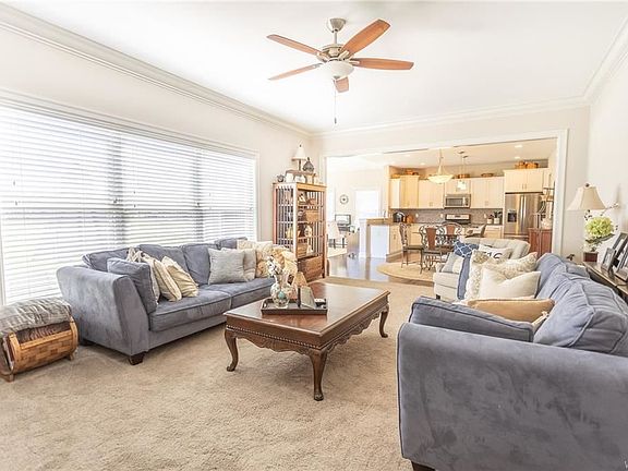 4th image of 9261 Kristina Cir