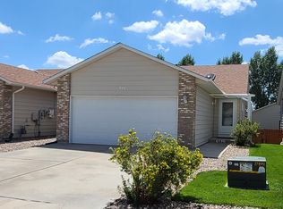3811 Village View Ln, Cheyenne, WY 82009