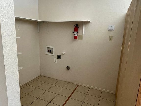 5th image of 2210 W Alameda St #2214-C2