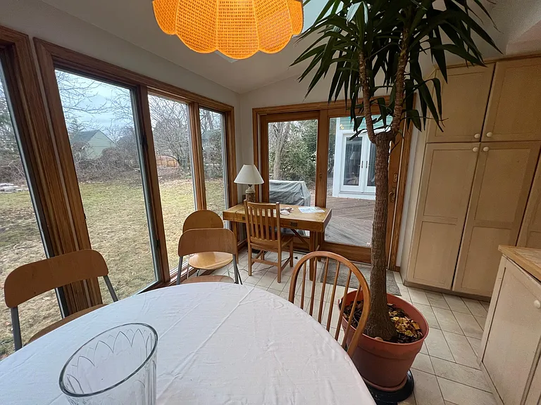 38 Shaw Rd — Photo 3