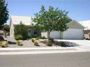 2109 Deer Trail Loop NE, Rio Rancho, NM 87124