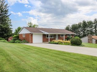 5532 Outer Dr, Aurora, IN 47001