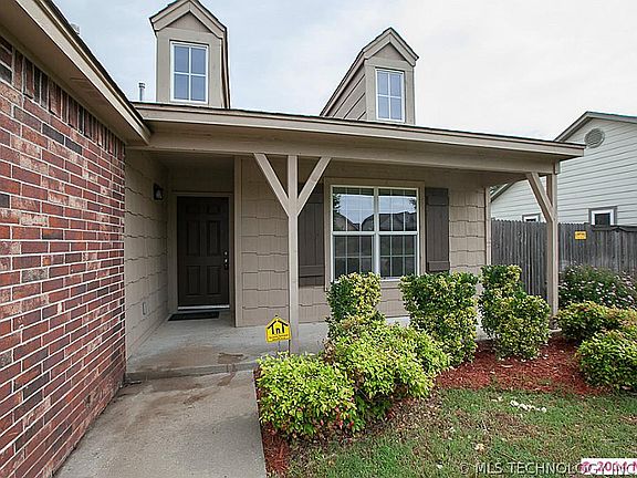 3rd image of 20309 E 41st Pl