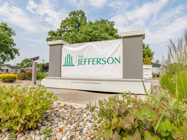 3001 E Jefferson Blvd #21FD5097B