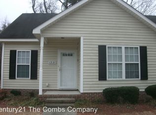 1221 Stoneridge Ln, Rocky Mount, NC 27804