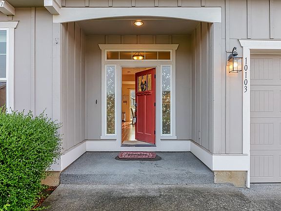 4th image of 10103 NE 142nd Ave