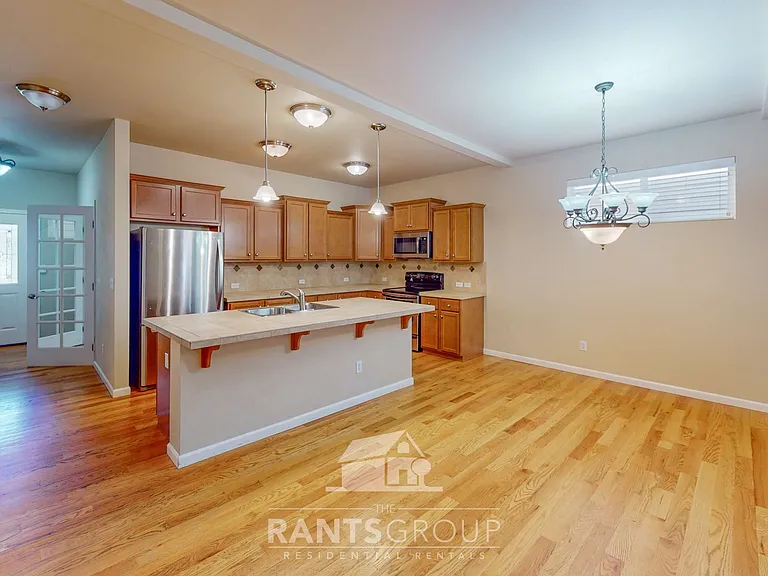 7629 Kodiak Ave NE — Photo 7