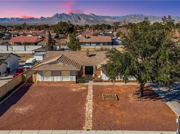 3716 N Torrey Pines Dr, Las Vegas, NV 89108