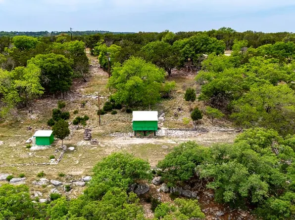 210 Coker Rd, Kerrville, TX 78028