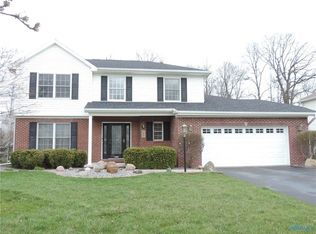 1627 Ridge Cross Rd, Perrysburg, OH 43551