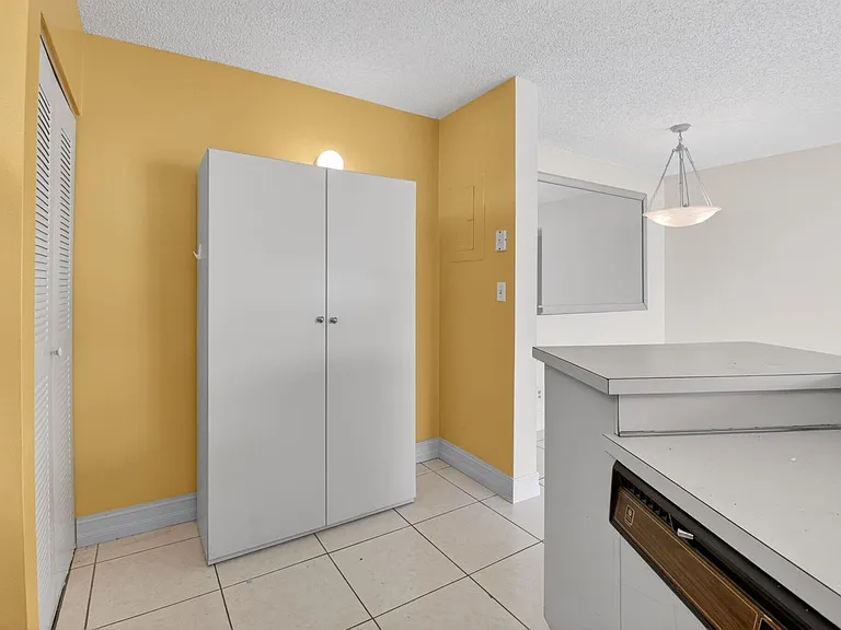 7535 S Oriole Blvd #206 — Photo 14